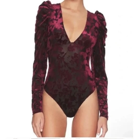 FREE PEOPLE Intimately Magic Hour Velvet Bodysuit Red Midnight Floral Large - Picture 7 of 16